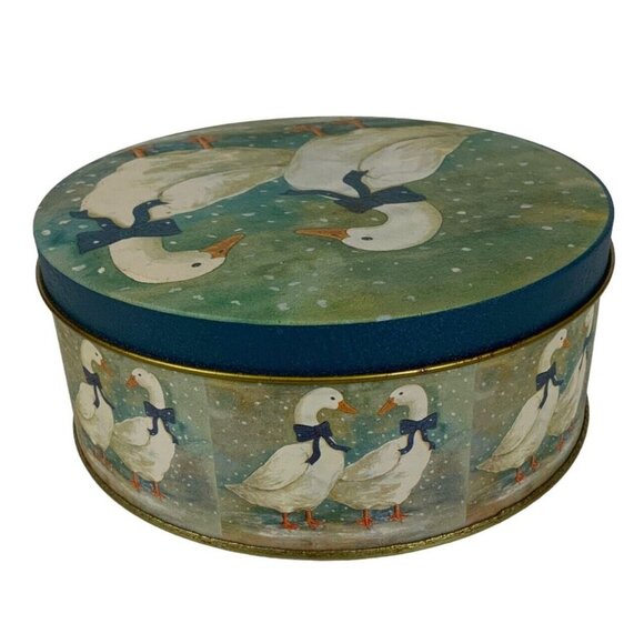 Vintage 1980s Round Winter Geese Tin With Blue Bows For Cookies & Biscuits - Picture 4 of 7